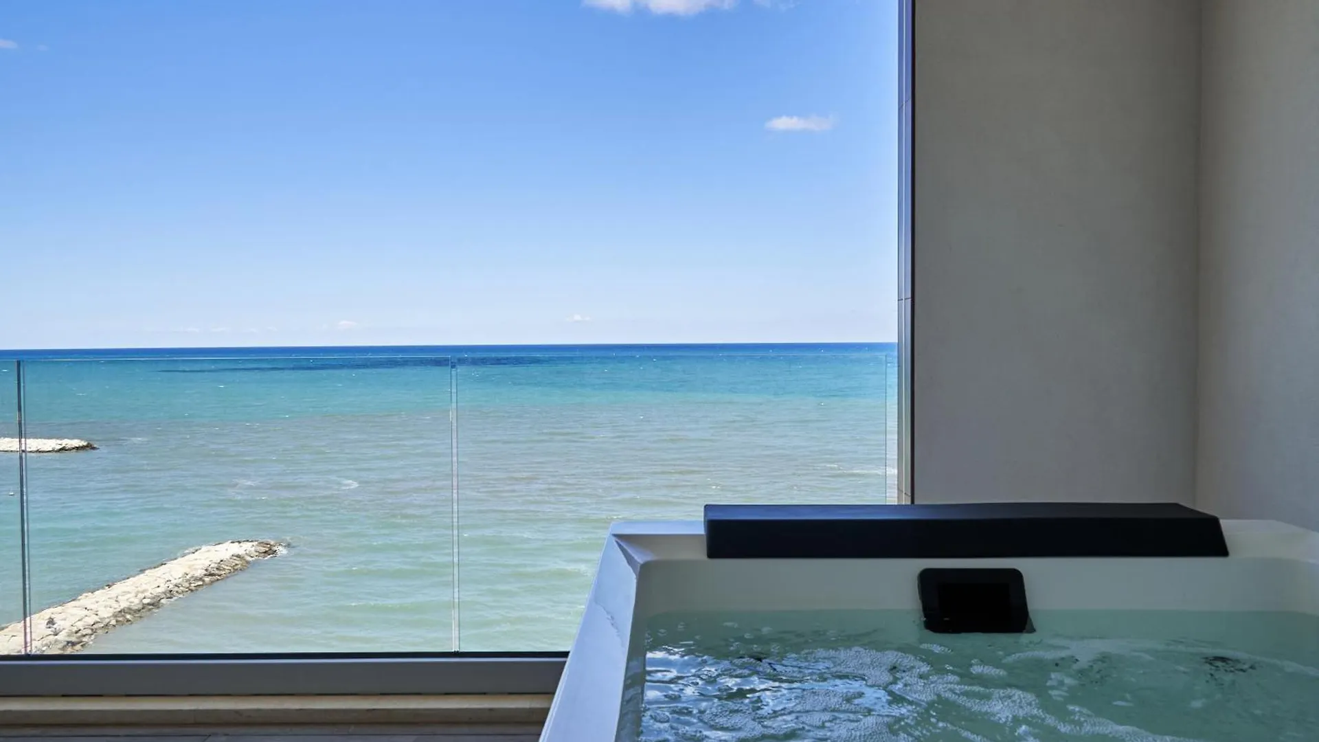 Thalora - Luxury Apartments Bari 0*,  Italie